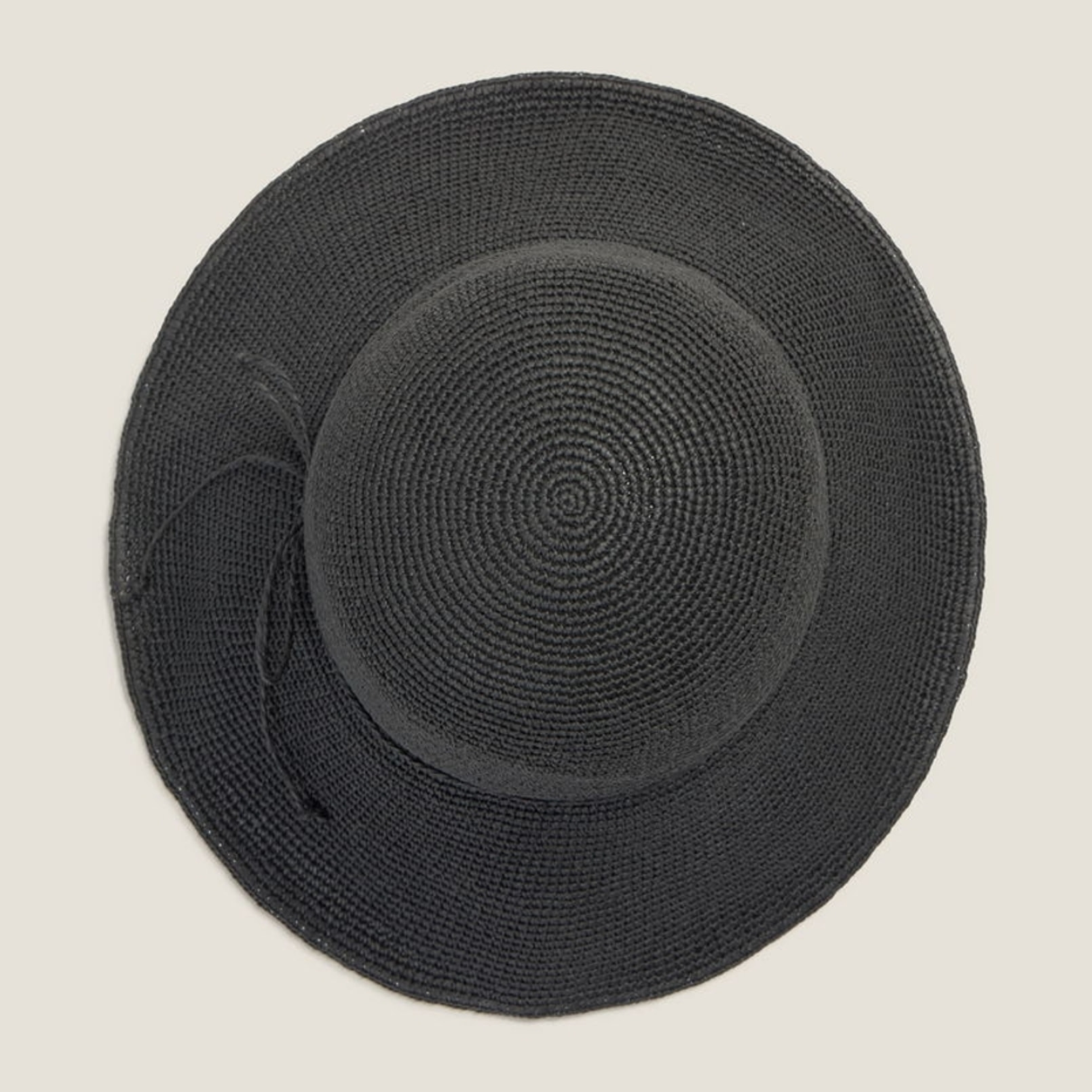 Sombrero de playa

 Vane color negro Papel