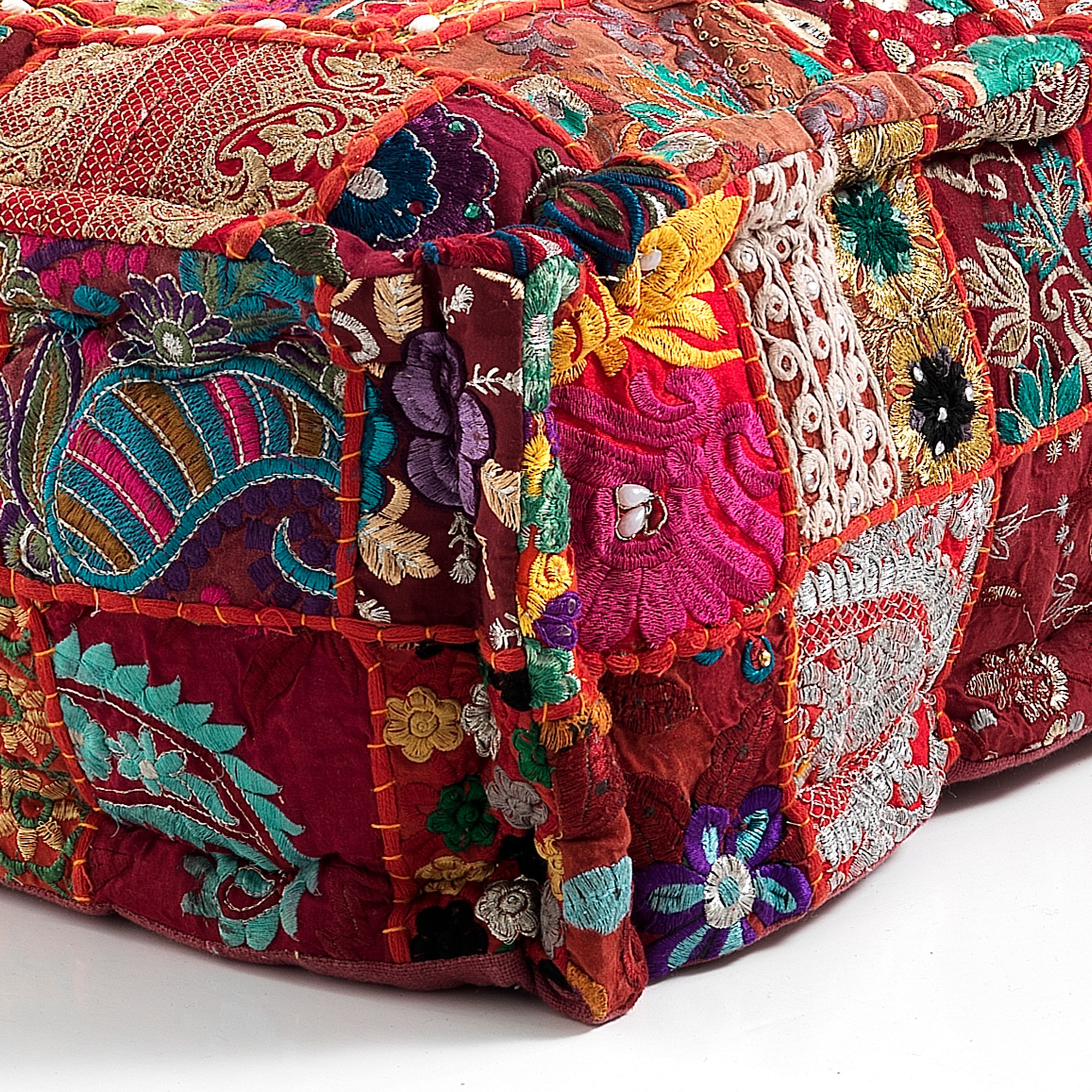 TOMASUCCI Pouf quadrato YARA RED PATCH Multicolore