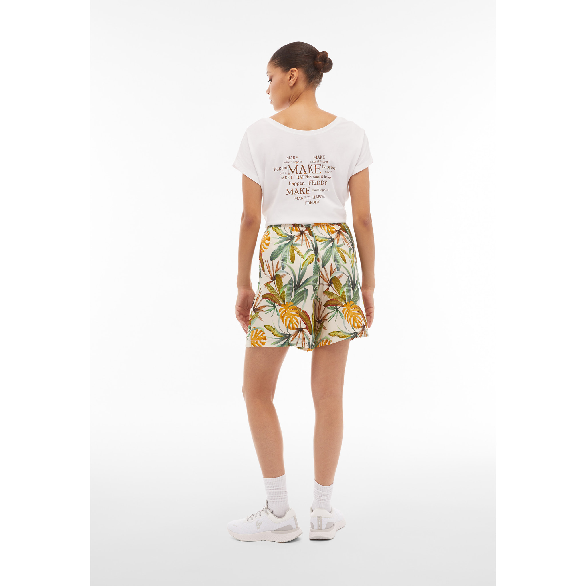 Pantaloncini donna in satin di viscosa a fantasia tropical