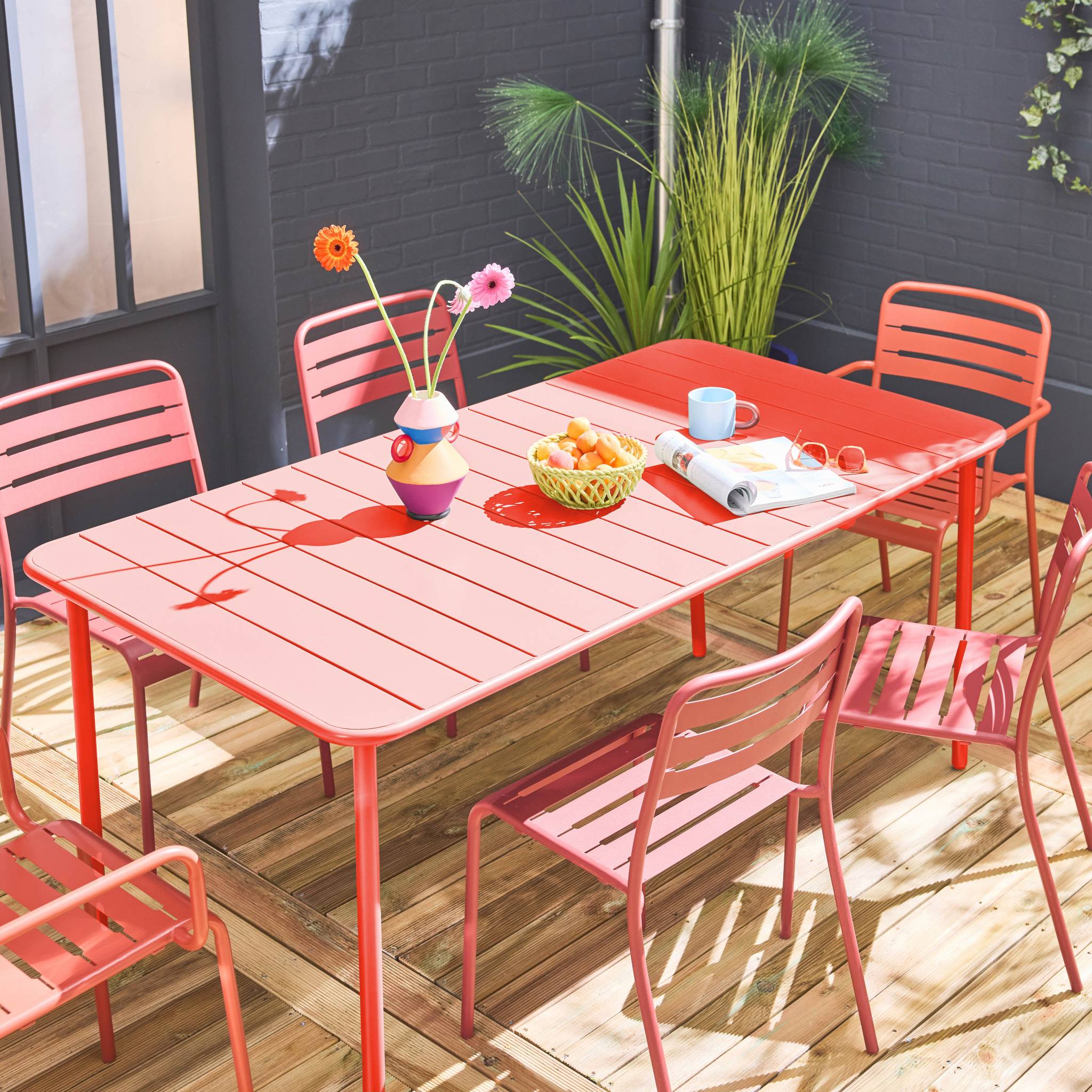 Table de jardin métal + 6 assises terracotta. acier traitement anti rouille