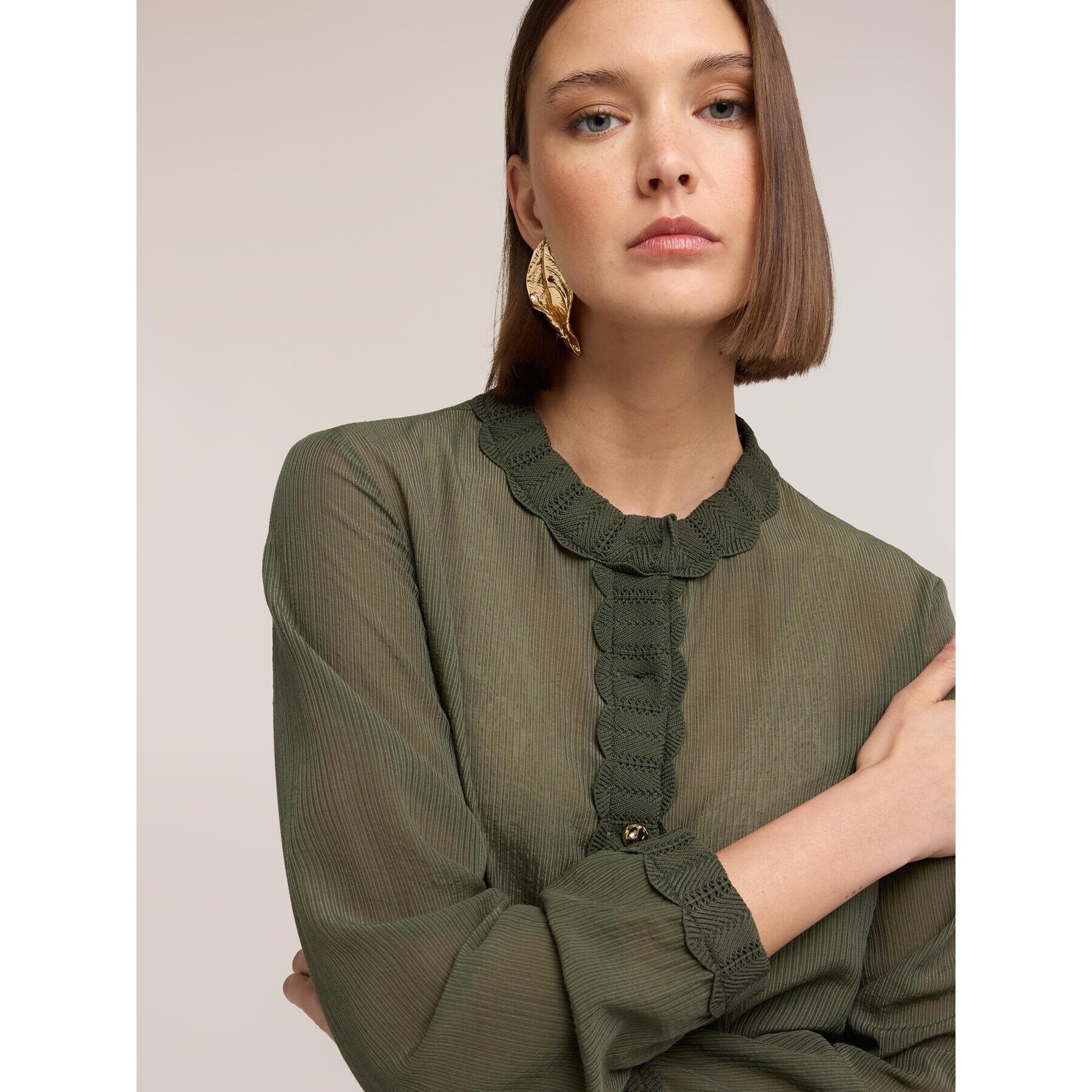 Motivi - Camicia misto lyocell con bordi in maglia - Verde militare