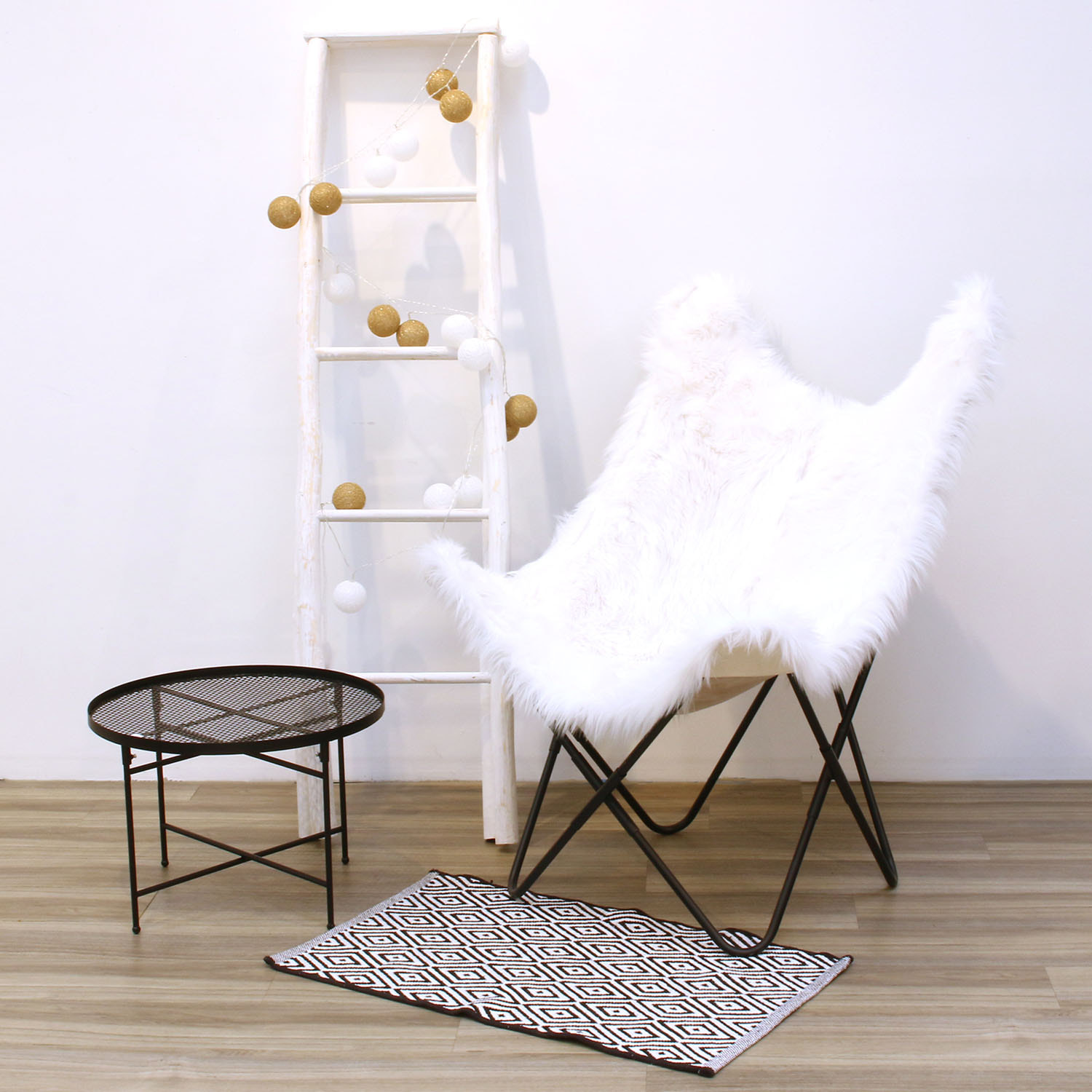 Guirlande Boule Blanc Dore 20 Led D6cm 3m72