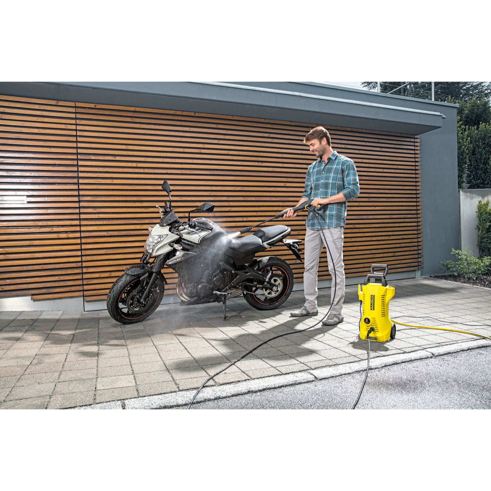Nettoyeur haute pression Karcher K 2 Power Control - Pression 110 bar- Débit 360 l/h- Réglage de la pression