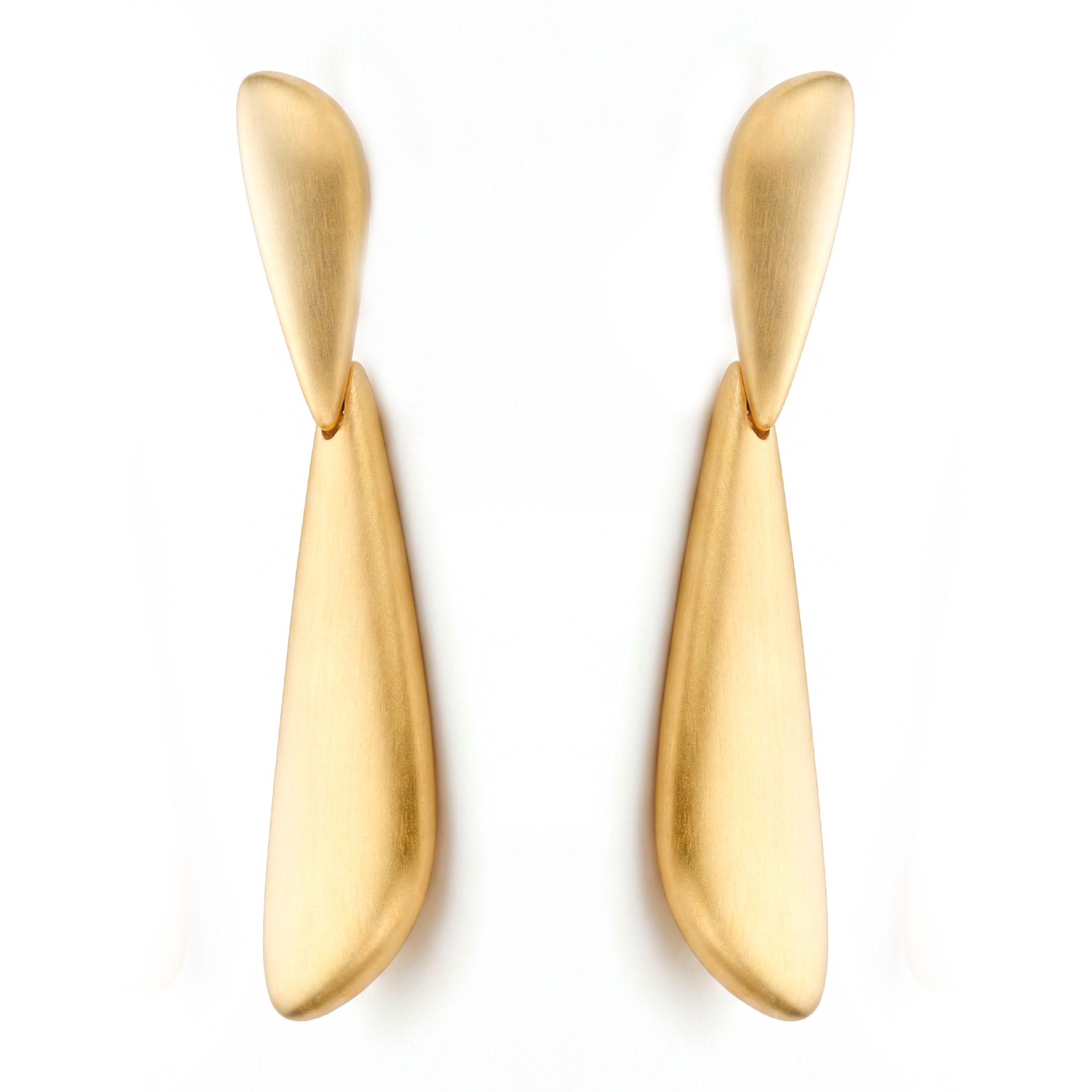 Pendientes Dehi acabado oro amarillo 18k