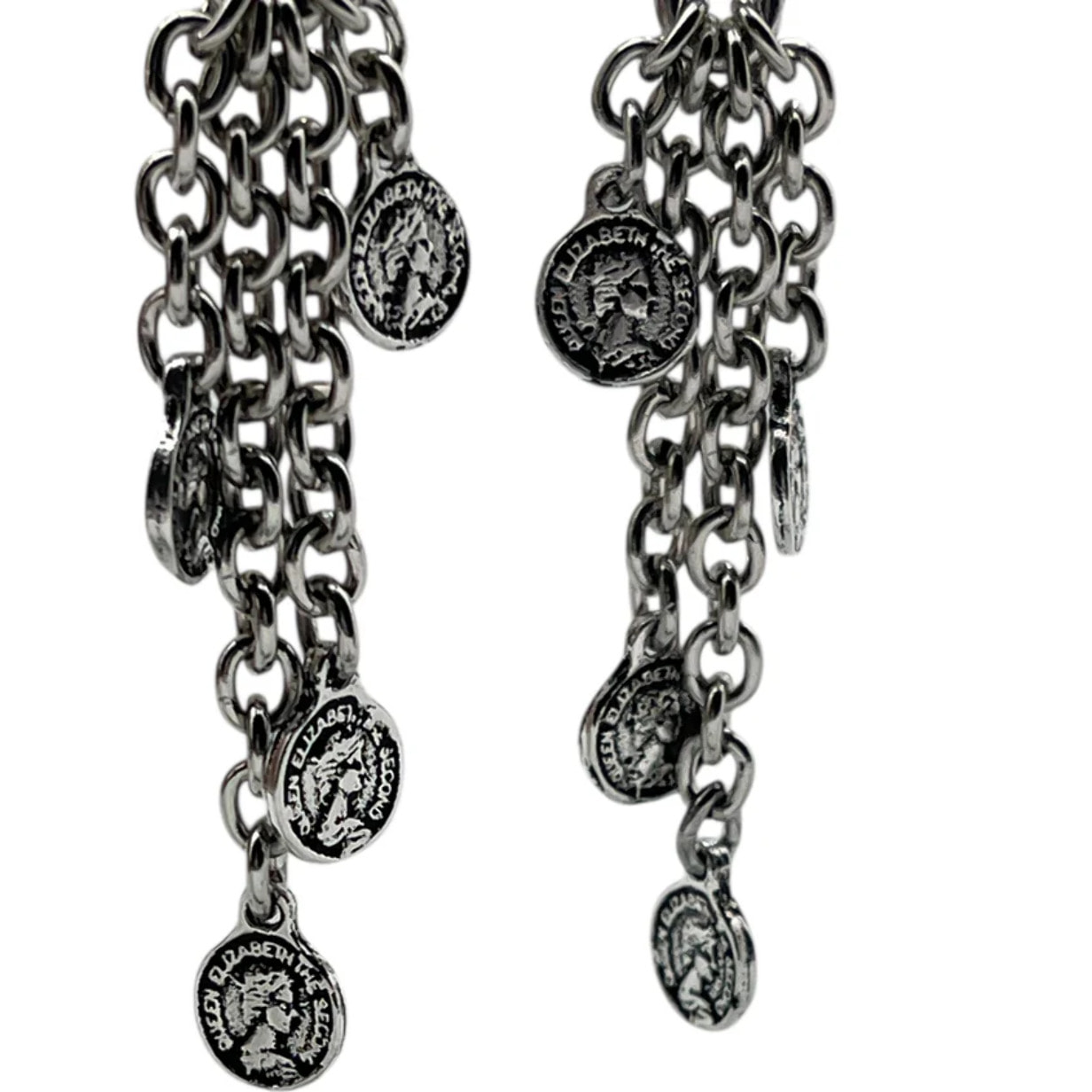 Pendiente MonCas en plata 10µ largo
