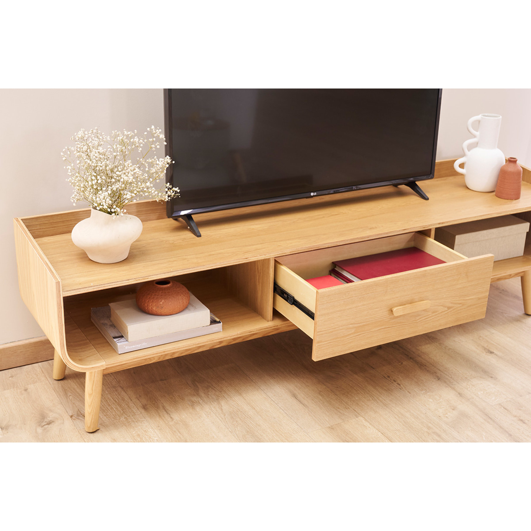 Meuble TV scandinave en bois clair L180 cm HALLEN