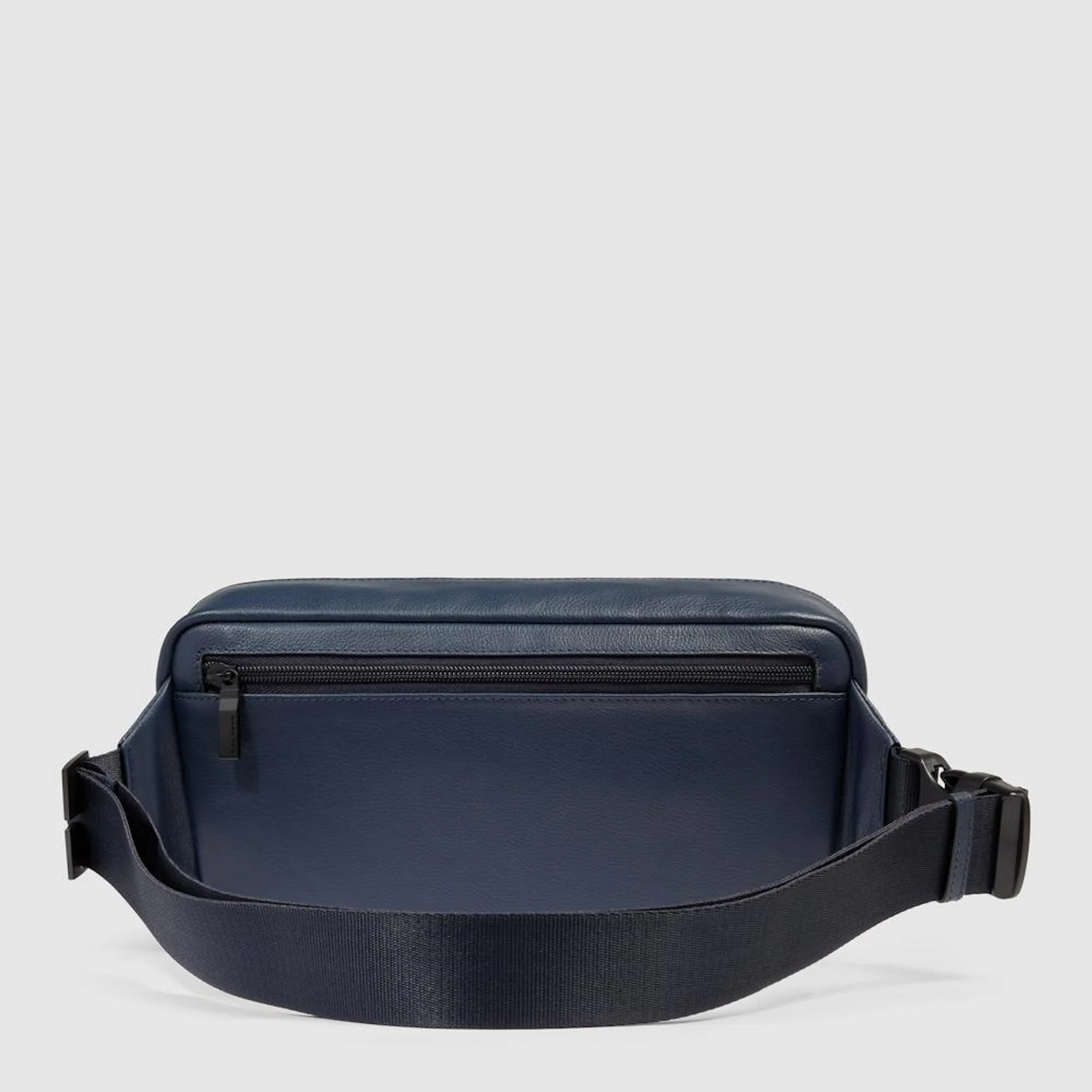 Piquadro Marsupio in pelle con sistema di sicurezza antifurto e protezione RFID