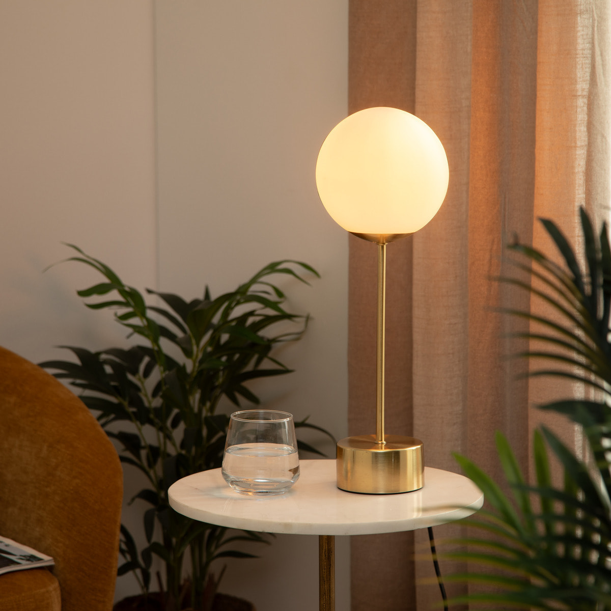 Lampe "Dris" métal doré H43cm