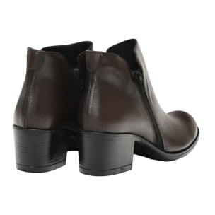 Tronchetto in vera pelle con tacco comodo e doppia lampo