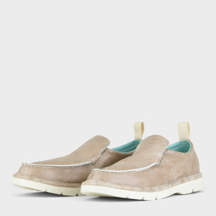 SLIP ON HOMBRE P19 DE PIEL CON ACABADO AVIATOR NOGAL