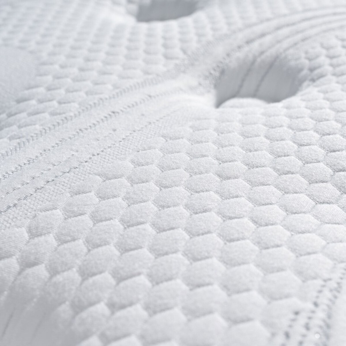 Matelas Carlton | 32cm | Latex, Mémoire de forme et Ressorts ensachés | Réduction des points de pression