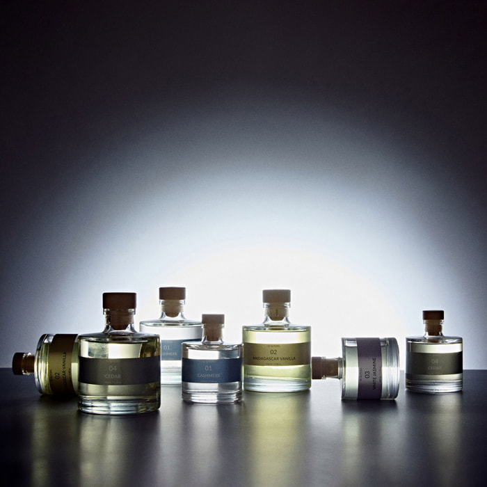 Set de 4 difusores mikado de 200ml aromas a cashmere-vainilla de madagascar-jazmín blanco-cedro scalpers