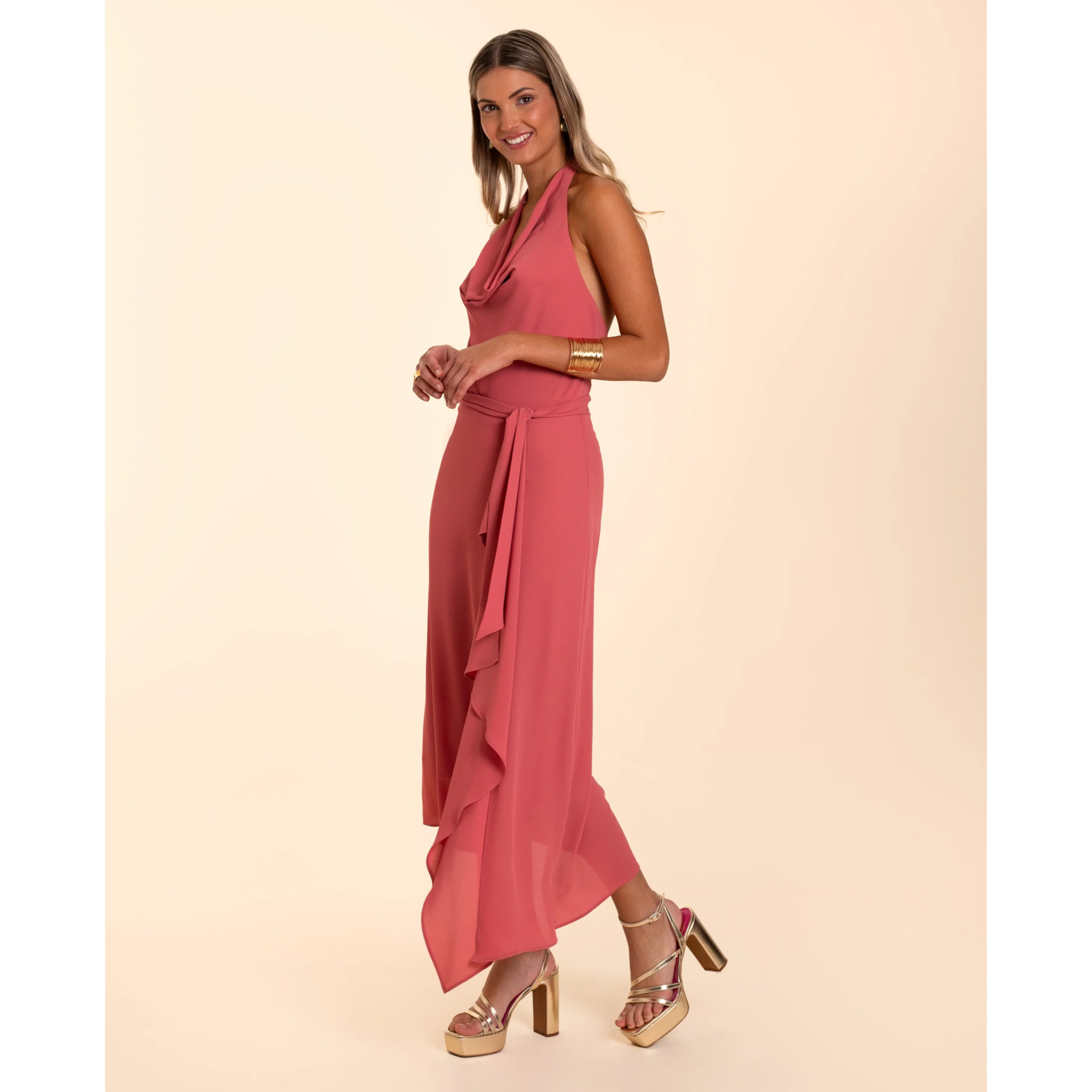 Blusa de mujer halter espada abierta