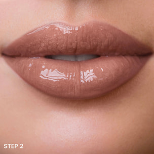 EXTRA DURABLE LIP DUO - LIQUID LIPSTICK + LIP GLOSS Rossetto liquido lunga durata con gloss lucido