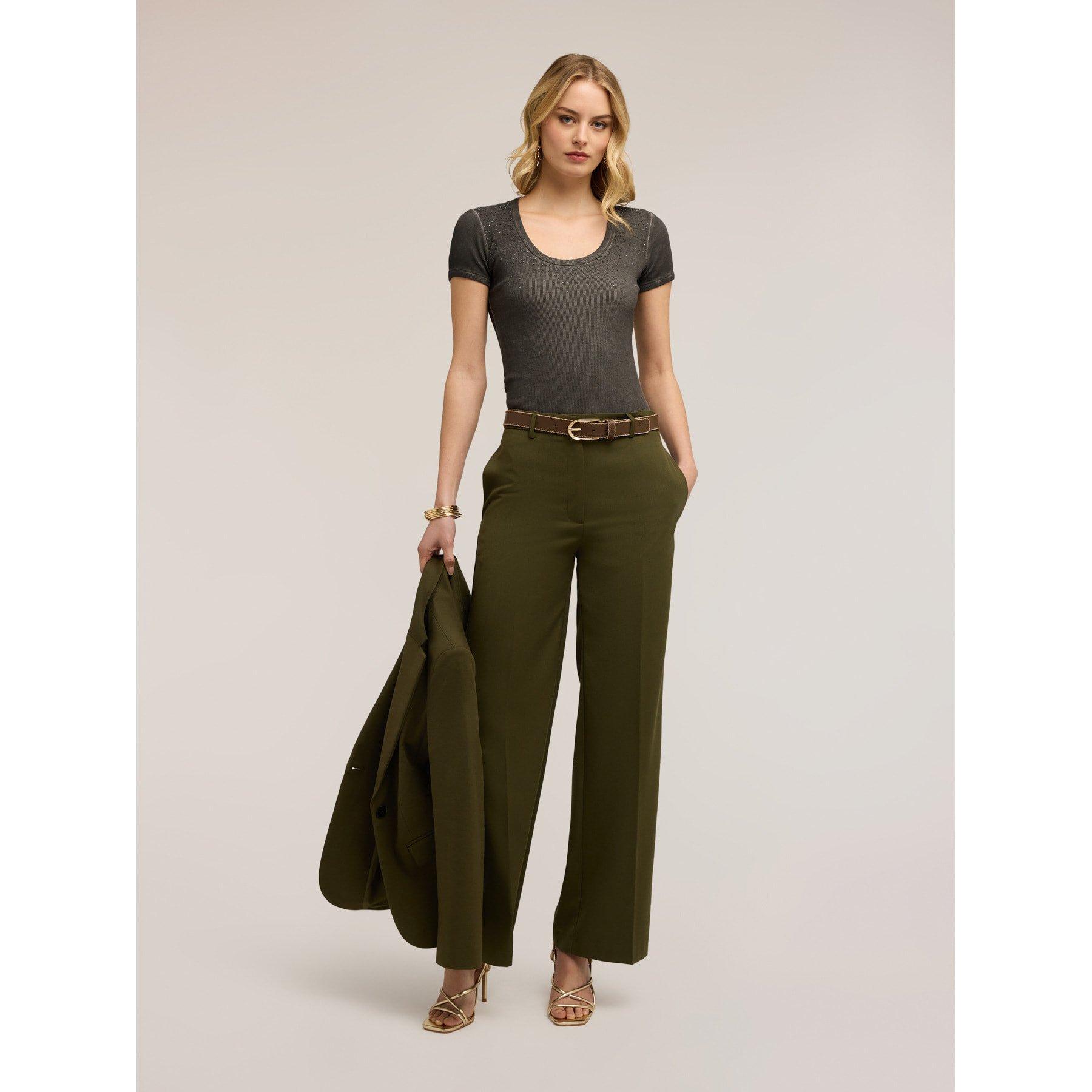 Motivi - T-shirt con applicazioni di strass - Marrone