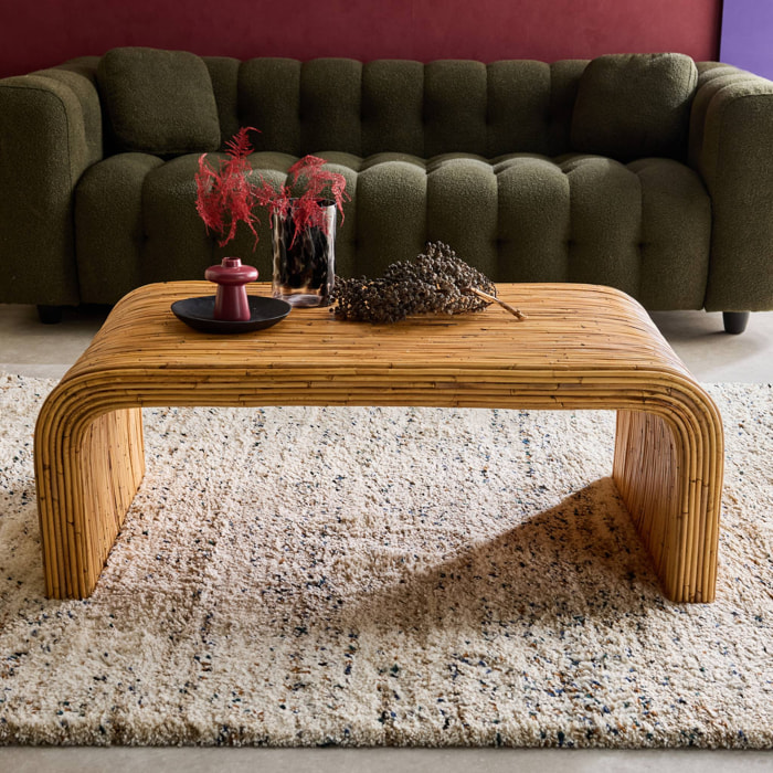 Table basse rectangulaire en rotin naturel. 110cm. bords arrondis. L 110 x P 60 x H 40cm