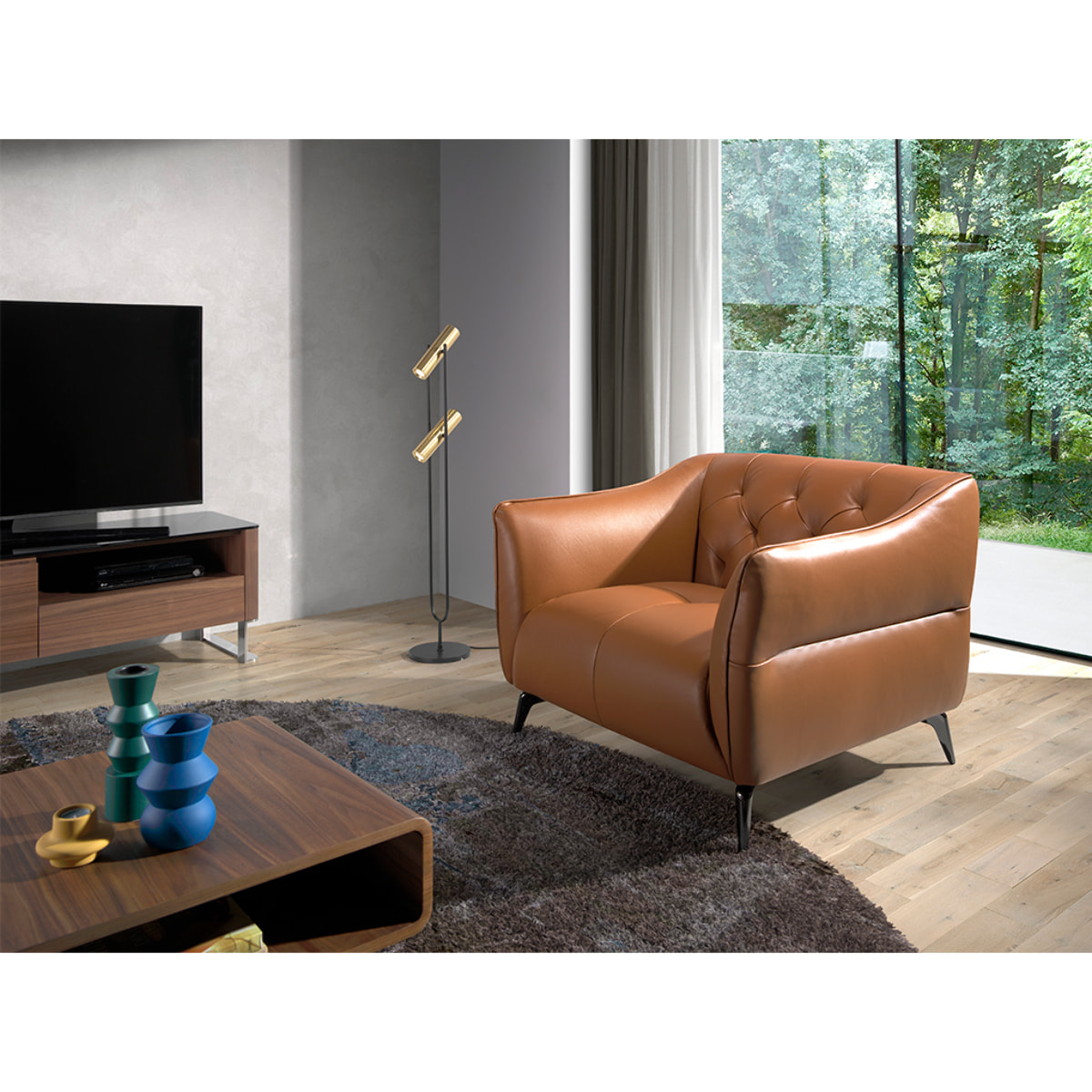Sillón Angel Cerda tapizado en piel de vacuno 103x95x77cm