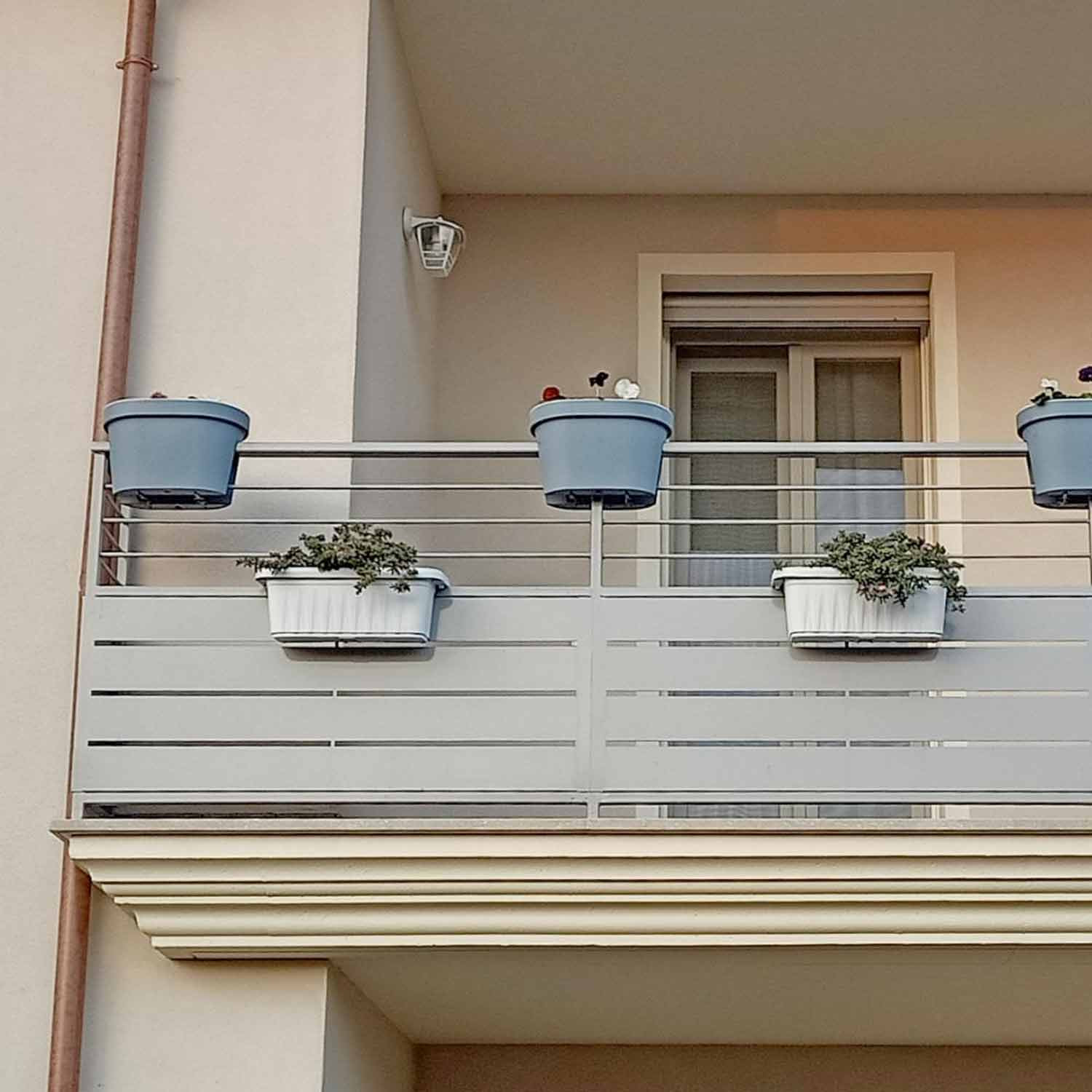 Klunia 40 - set di 2 balconiere doppie da 40cm con agganci regolabili e riserva d'acqua Bianco