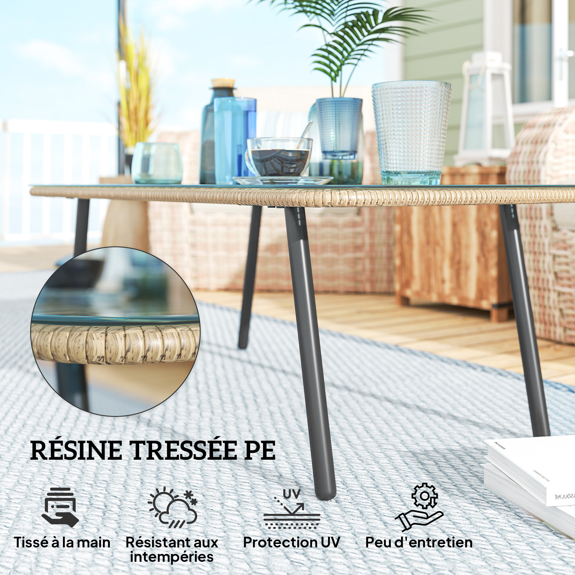Table basse de jardin style Acapulco piètement incliné acier noir résine filée effet naturel plateau verre trempé