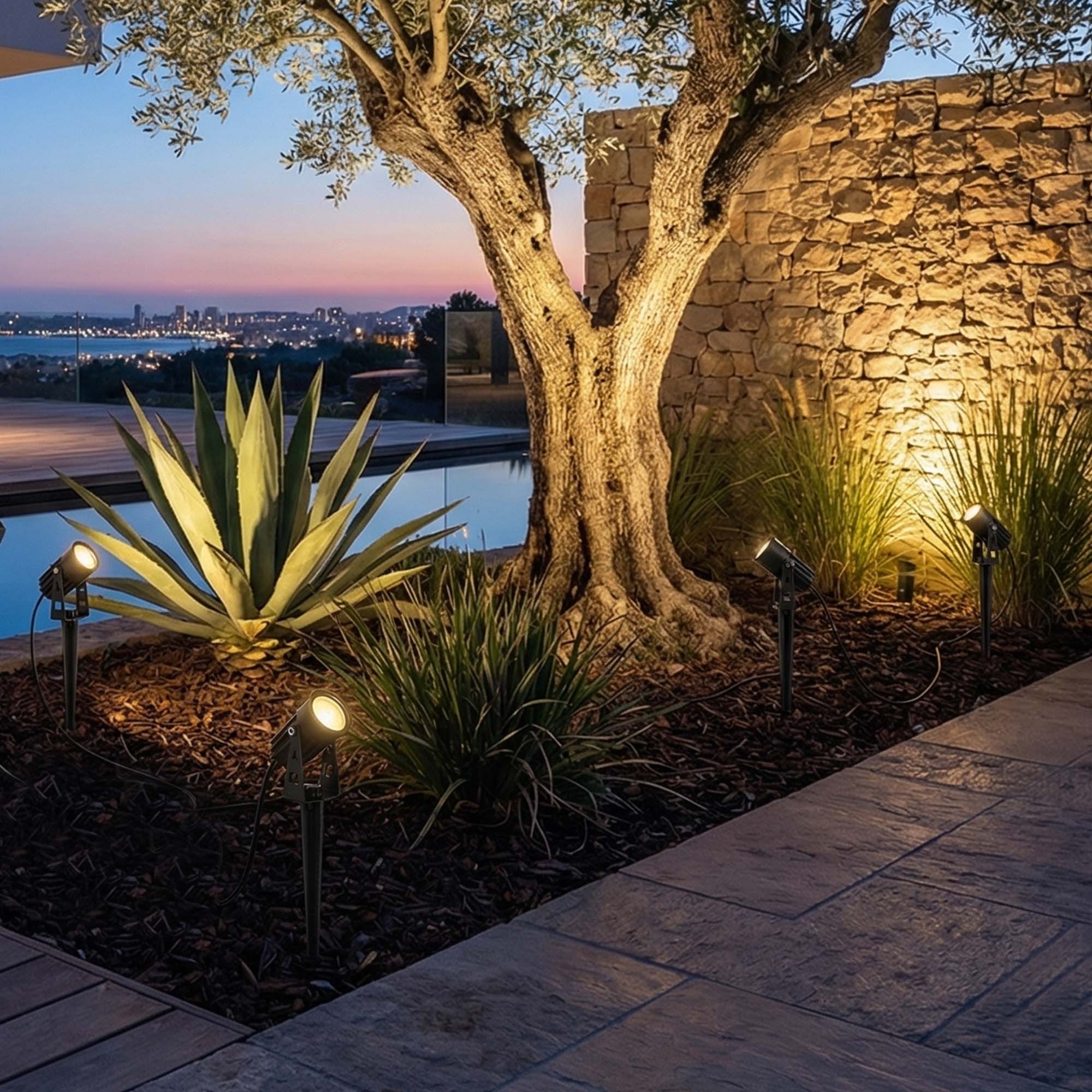 4 Spot solaire connecté ROUNDY Chaud 100LM