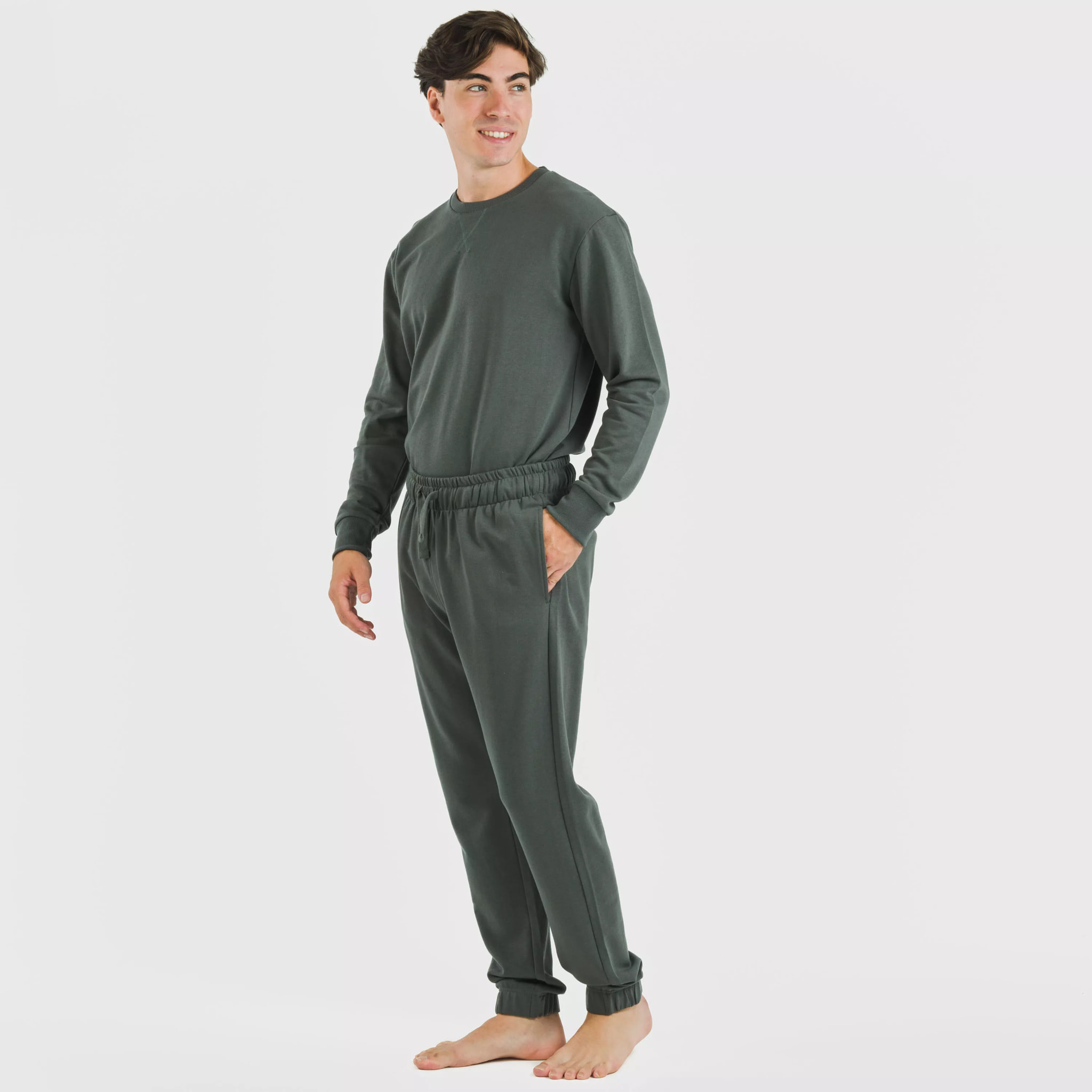 Pantalón largo básico deportivo verde menta