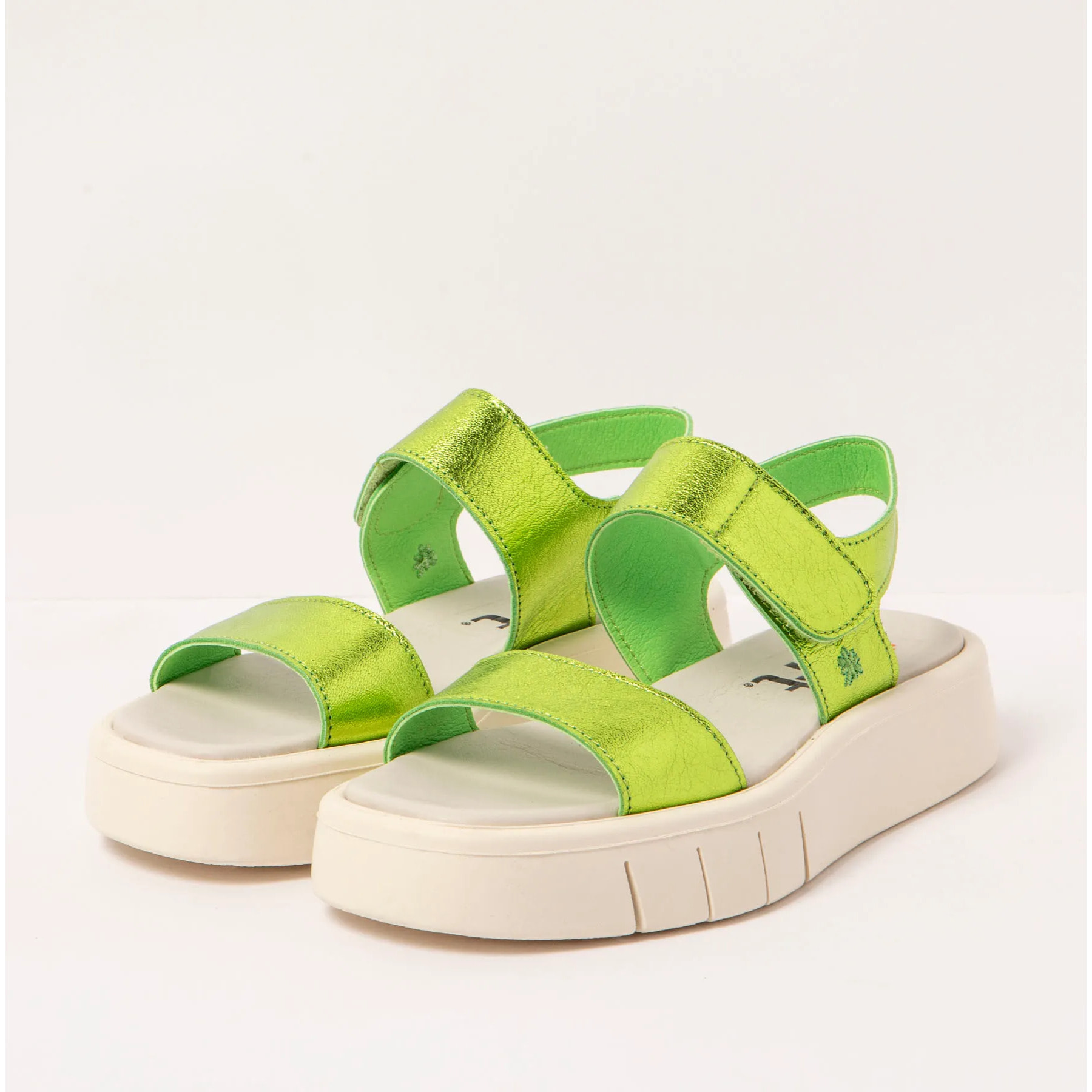 Sandalias 1854F METALIZADO PISTACHIO/ MALAGA color Pistachio