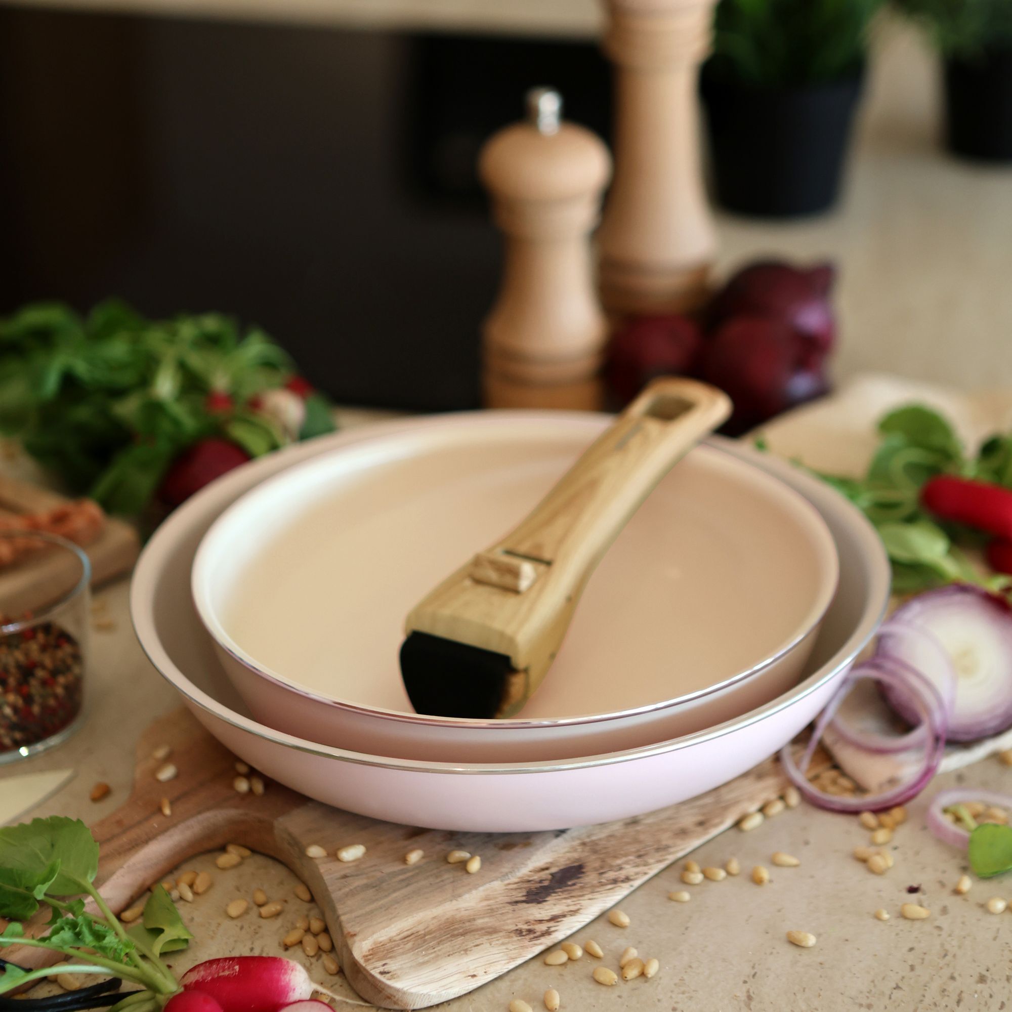 Lot de 2 poêles rose revêtement céramique - Tous feux COLORAMA