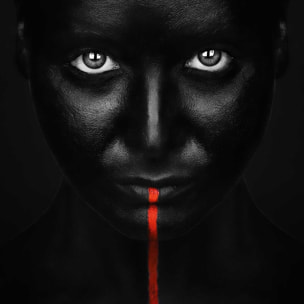 Affiche photo d'art portrait rouge Affiche + cadre en bois - Noir