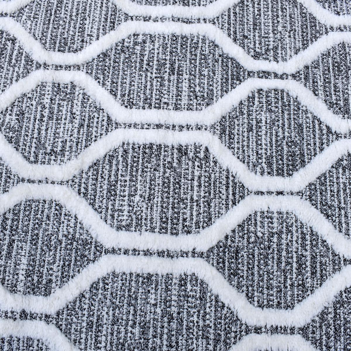 Tapis Turi en relief dessin géométrique, couleur gris et blanc