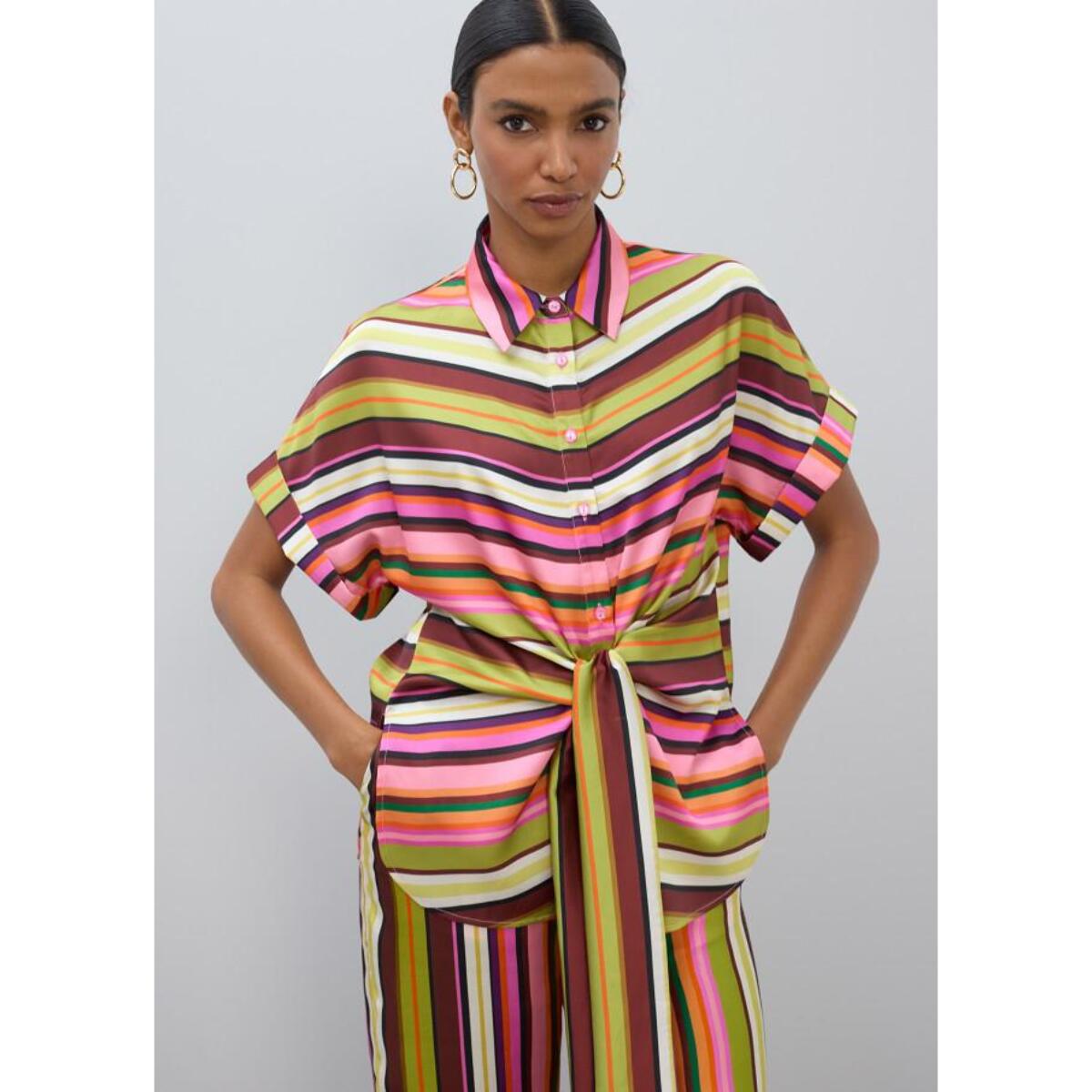 Culottes in raso con stampa multi-righe