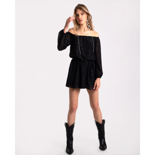Vestido corto con escote bardot y manga larga