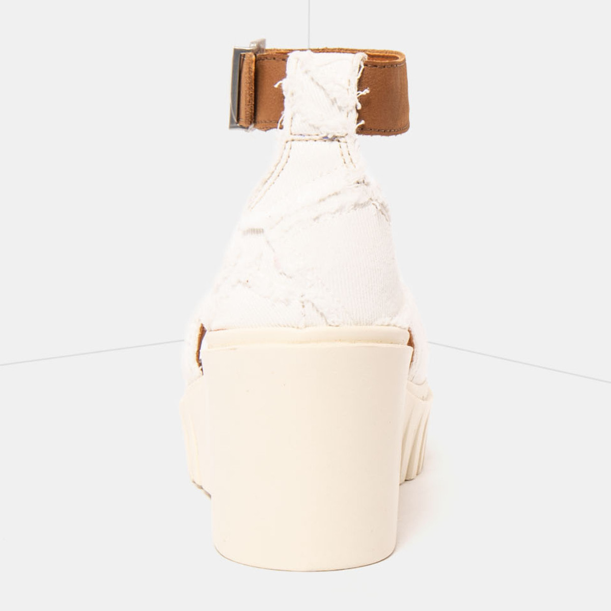 Sandalia de cuña 2085S JEANS WHITE-CUERO/ CATANIA color White-cuero