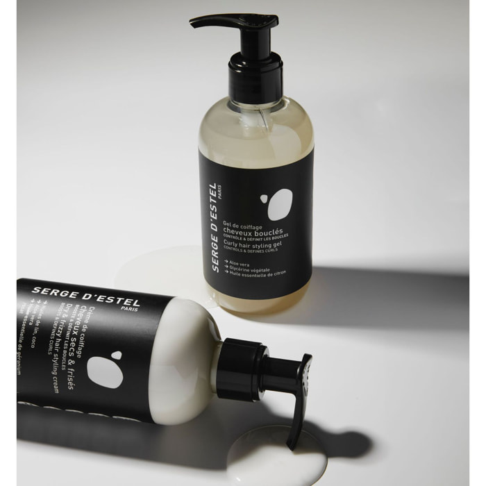 Cheveux Bouclés - Coffret Shampoing 250ml + 3 Produits