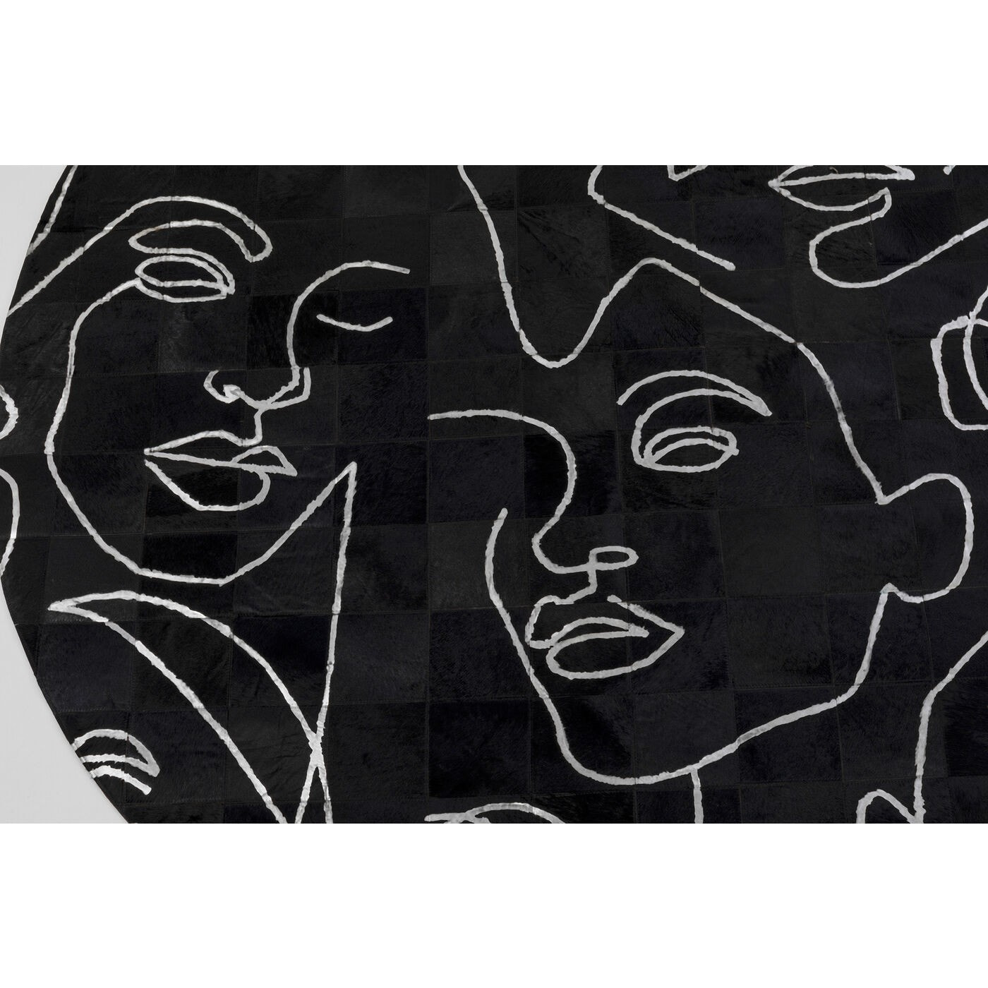 Tapis visages noir Kare Design