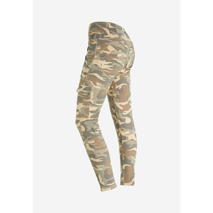 Pantaloni WR.UP® stile cargo con vita alta in jersey camo