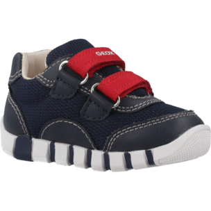 Zapatillas Niño de la marca GEOX  modelo B IUPIDOO BOY AZUL