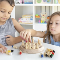 Scacchi in legno per bambini Taeda - Multicolore