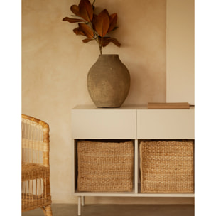 Aparador con 4 cajones lacado en tono arena de 176x40cm Alto: 75 Largo: 176 Ancho: 40