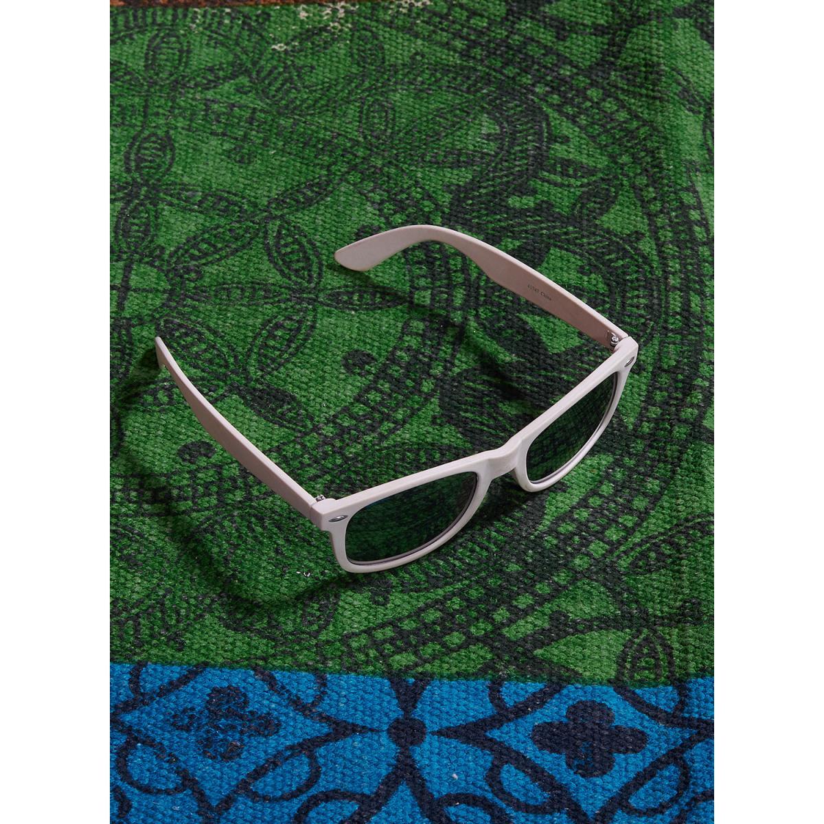 Tapis artisanal Kilim sans velours BIKO motif ethnique