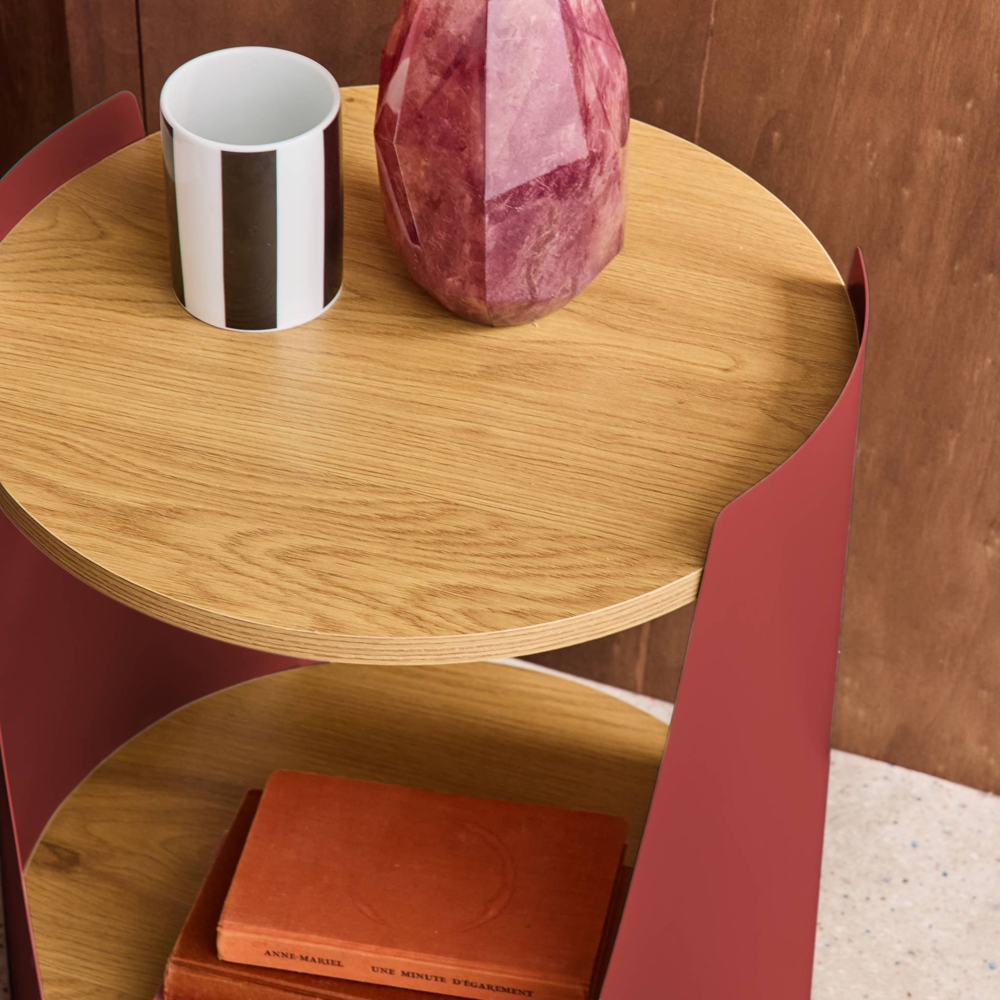 Table d'appoint, table de chevet métal courbé et décor bois avec roulettes MOLTO