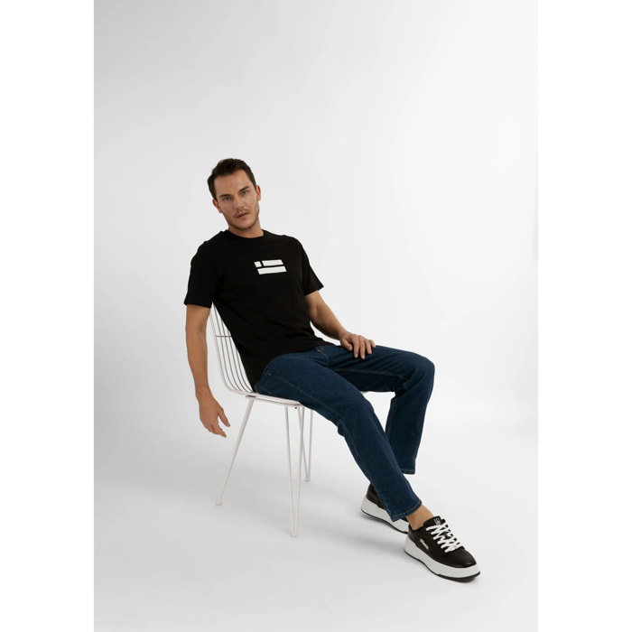 Camiseta Básica  Flag en Negro D.Franklin