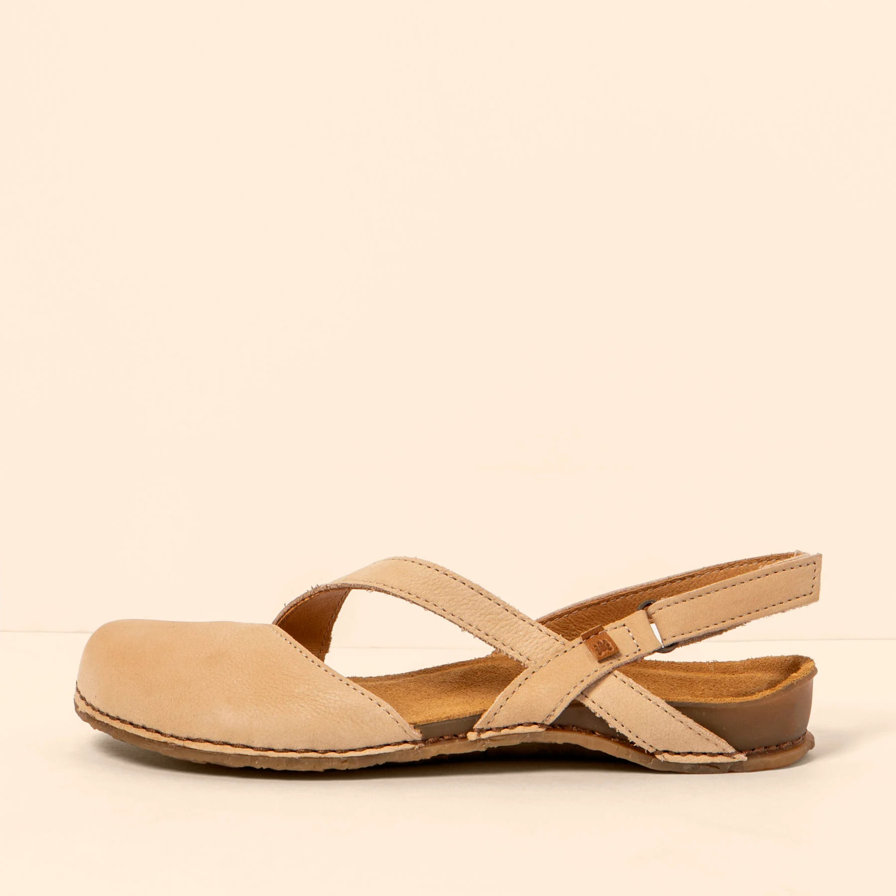 Sandalias N5813 NOBUCK LAVADO CREAM/PANGLAO color Cream