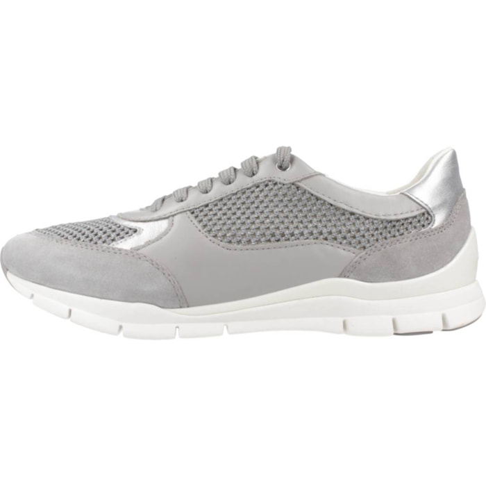 SNEAKERS GEOX D SUKIE