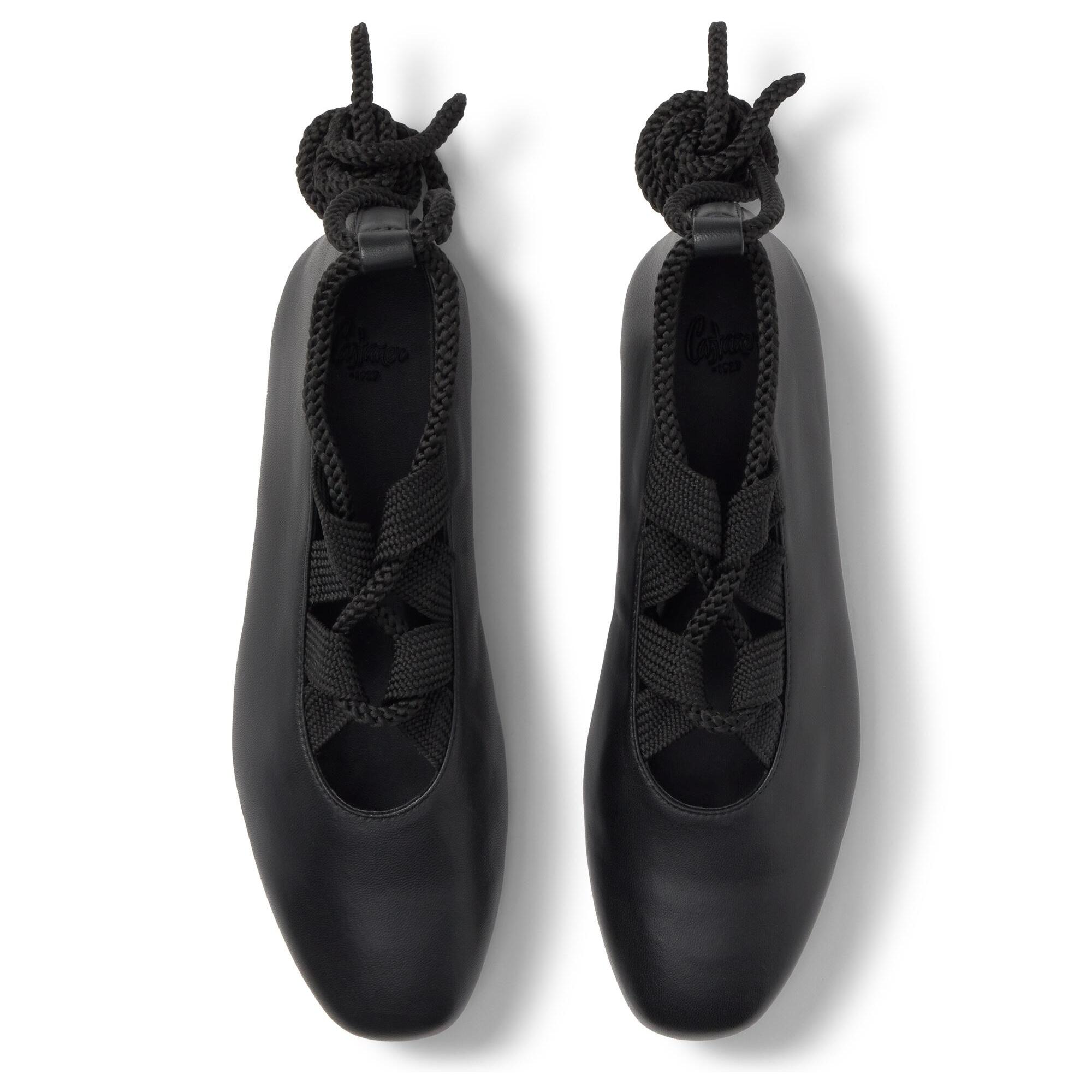 Bailarina plana Havana en napa con cierre de cordones