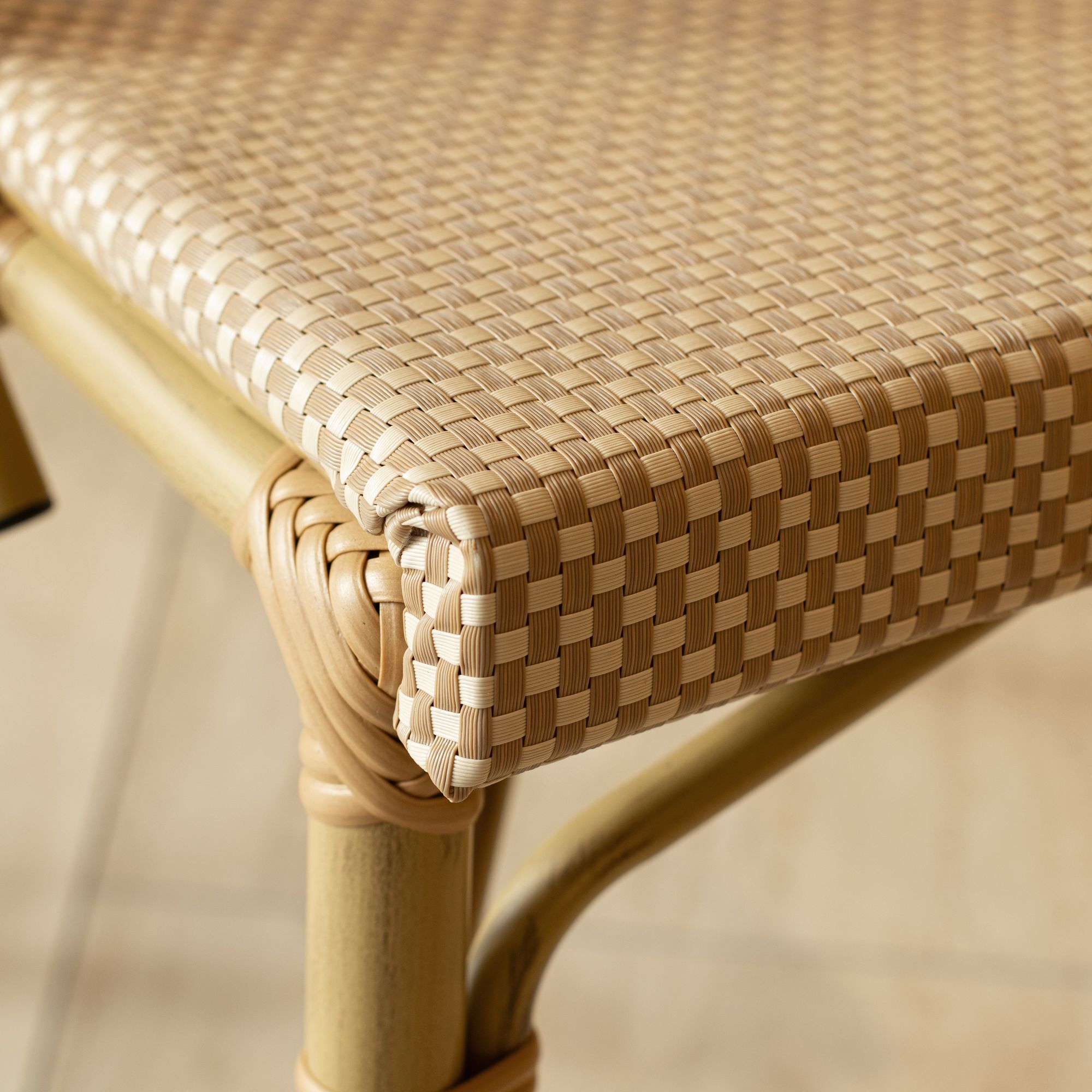 Lot de 2 fauteuils de table beige et structure en aluminium AMALFI