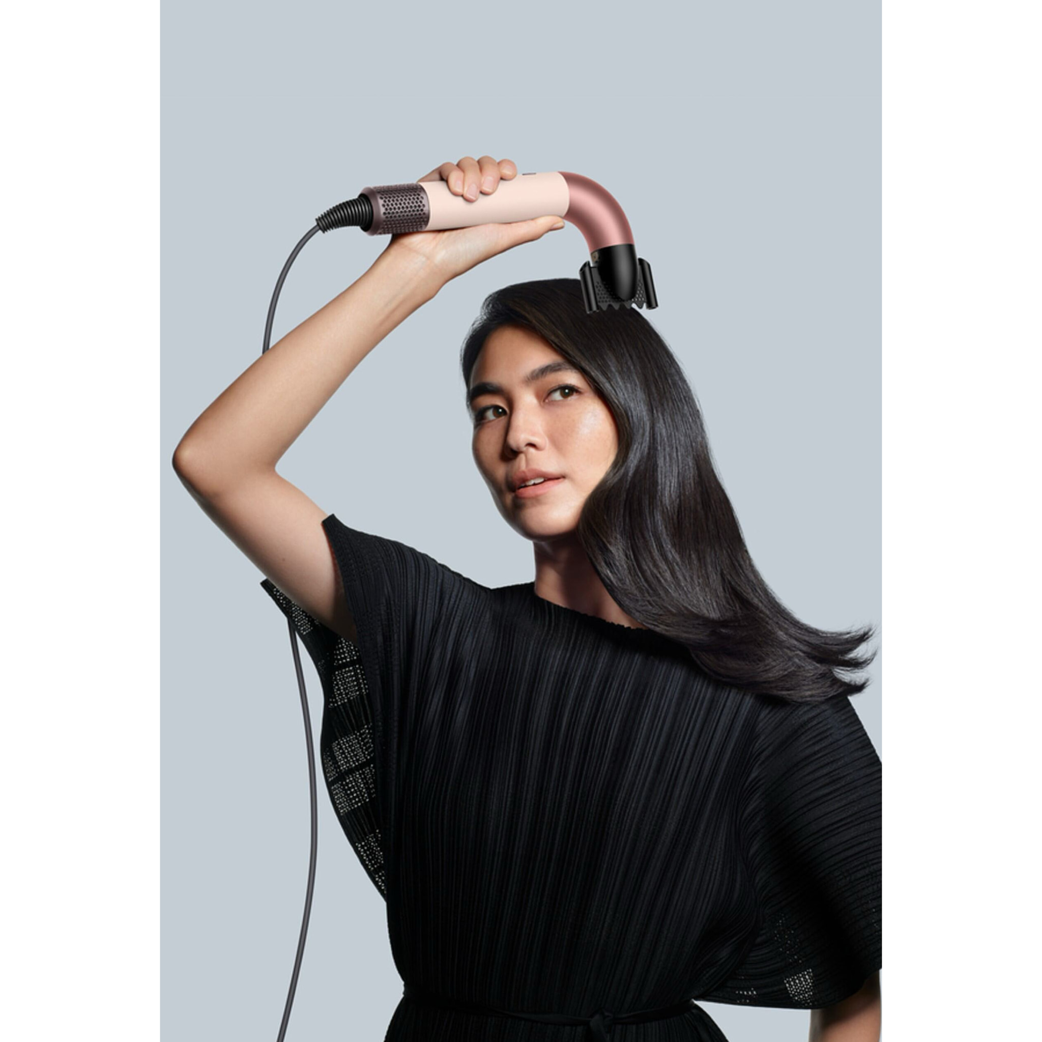 Dyson Supersonic r™ capelli lisci e mossi (Rosa Cipria/Oro Rosa)