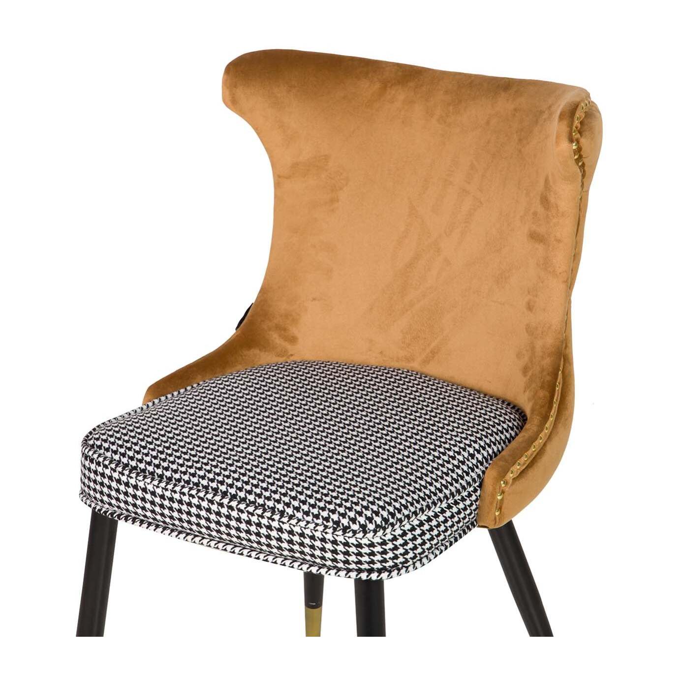 Silla Tachuelas Velvet Amarillo Aspen 49x54x82 Cm