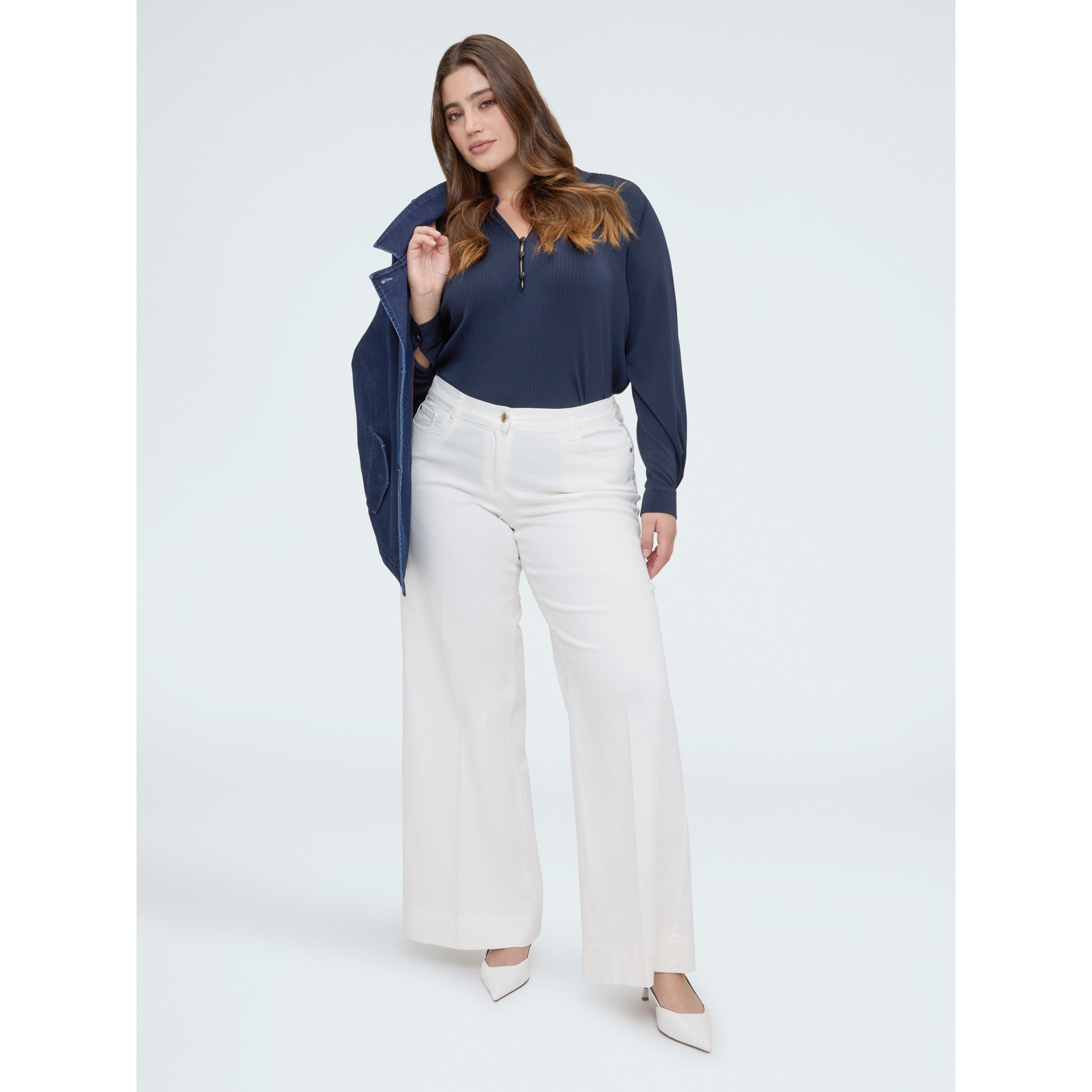 Fiorella Rubino - Blusa in jersey plissé con bottoni - Blu