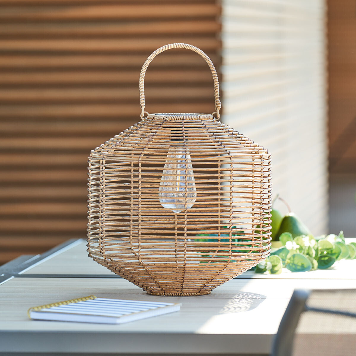 Lampe solaire - rotin H30 cm