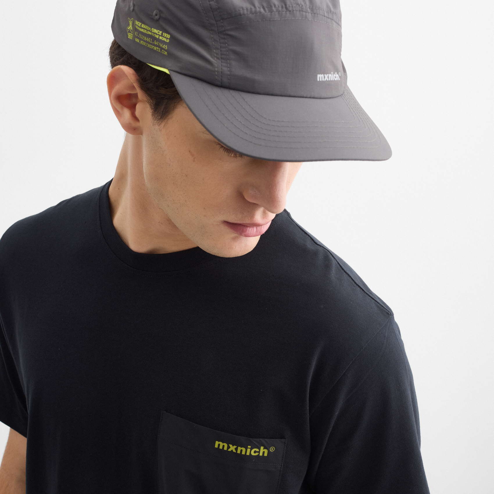 Camiseta oversize MUNICH streetwear de algodón orgánico negra